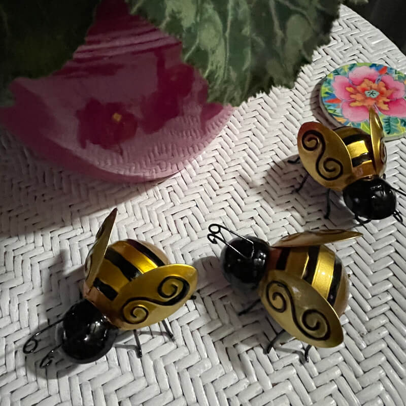 4 X Small Colourful Vibrant Bees - Handmade Metal Art