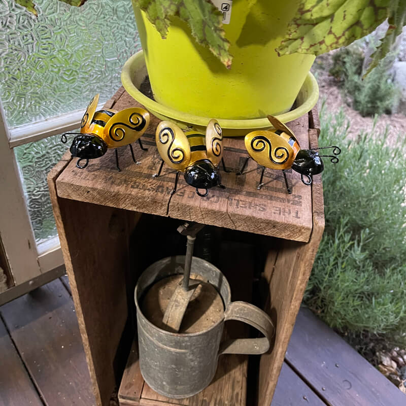 4 X Small Colourful Vibrant Bees - Handmade Metal Art