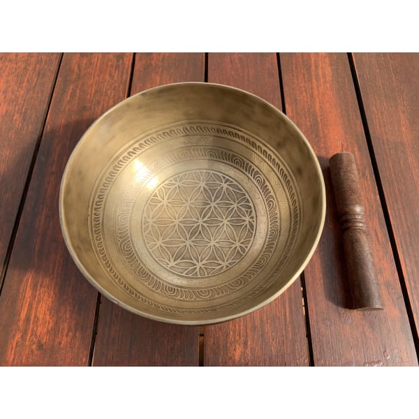 Genuine Nepalese Singing Bowl - Hand Made &amp; Hand Engraved In Nepal (E) 🇳🇵 - Island Buddha