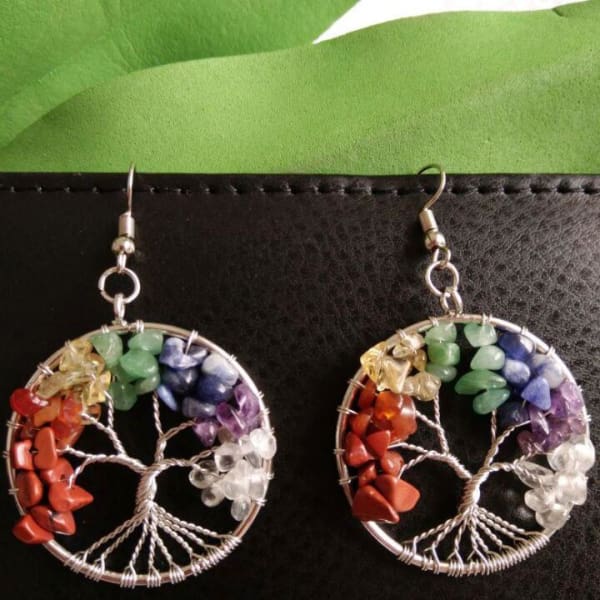 $17.77 - TREE OF LIFE 7 CHAKRA HEALING STONES EARRING SET (4) ISLAND BUDDHA